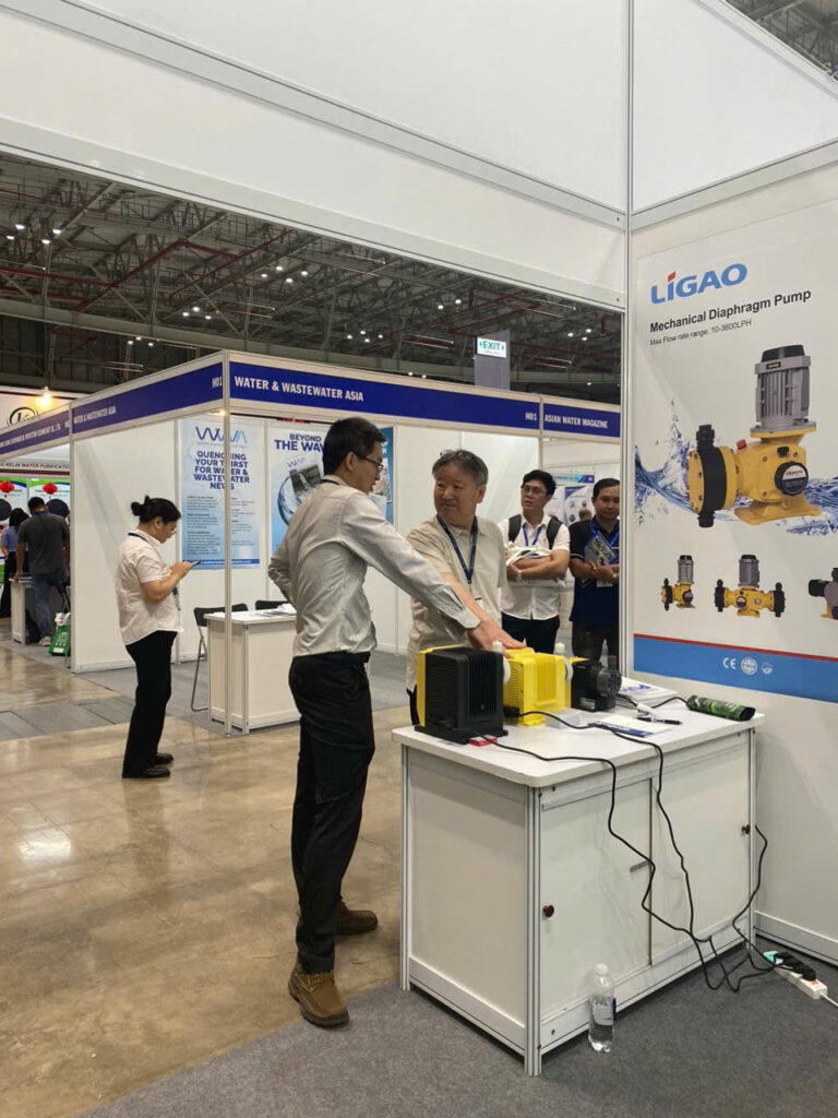 Trien lam nganh nuoc 4