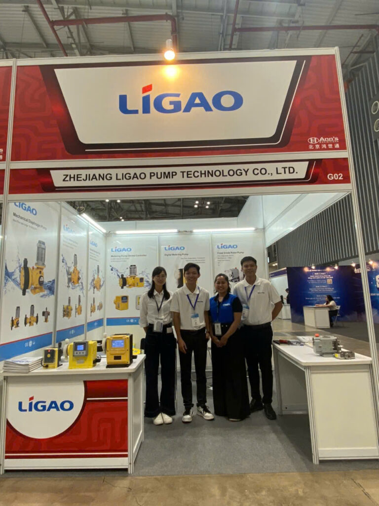 Trien lam nganh nuoc 5